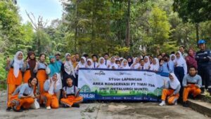 Kader Adiwiyata Bangka Barat Kunjungi  Hutan Kota Unit Metalurgi Mentok PT Timah Tbk
